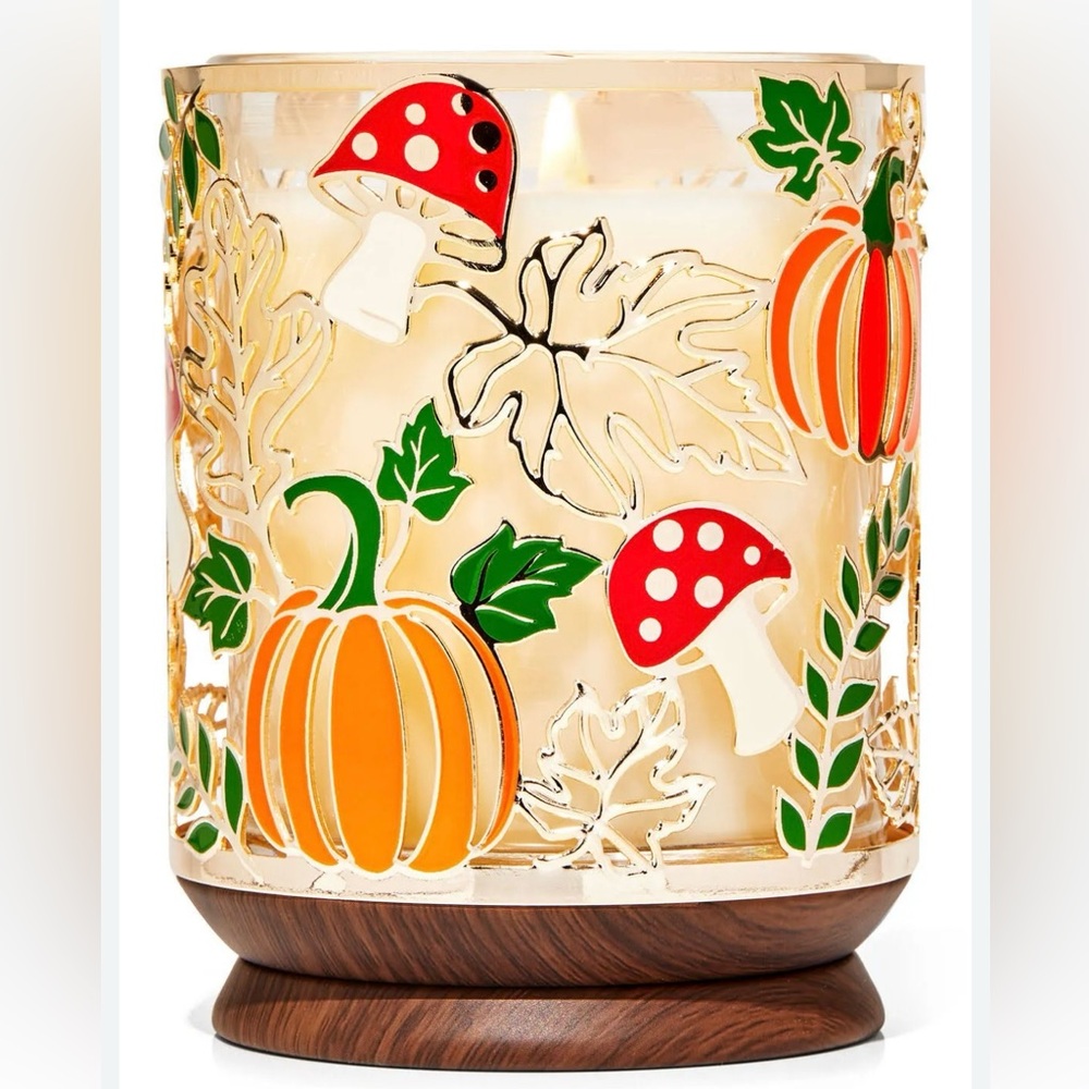 ❤️SOLD❤️New Bath&BodyWorks Autumn Leaf and Pumpkin Candle Holder